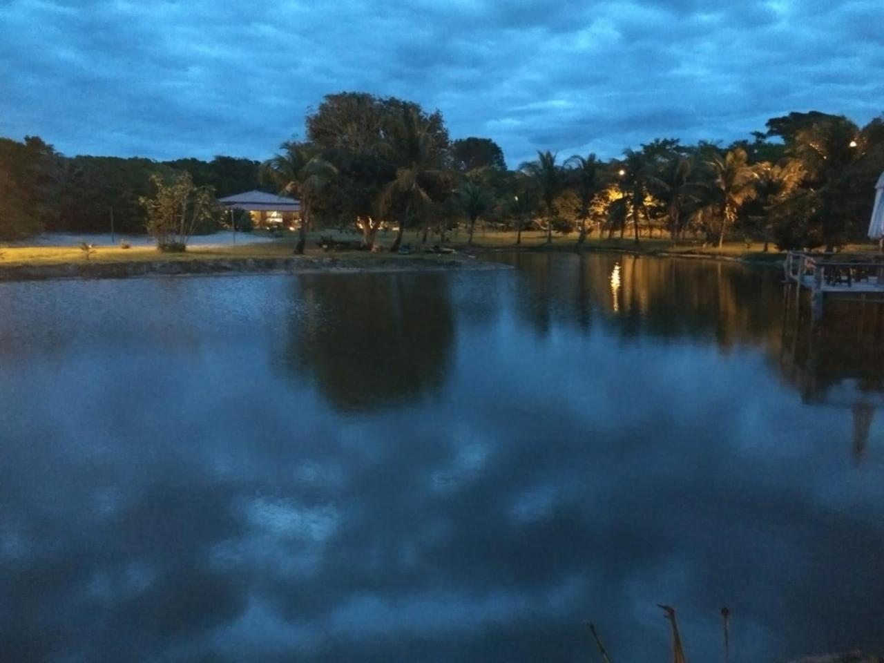 Residencial Lagoa Da Praia Alcobaça Exteriör bild